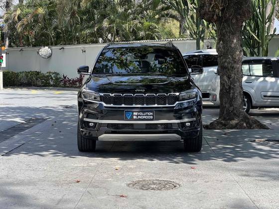 JEEP COMMANDER 2.0 TD380 TURBO DIESEL OVERLAND AT9 JEEP COMMANDER 2.0 TD380 TURBO DIESEL OVERLAND AT9